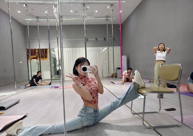 陈梦老师化身“陈一”，舞蹈新篇章揭幕！ —  舞蹈艺术发展, 陈梦老师新形象, 舞蹈事业新篇章