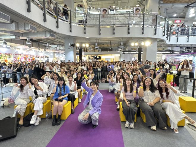 "Controversial Exclusive: Maxky Joins Veldent Club Event, Fans React with Love Overflowing! 💜💛 #VeldentXMaxky #maxky_rp #6CODE #ราชาเต่า" —  Exclusive Maxky Event, Veldent Club Collaboration, Maxky Fan Love
Maxky x Veldent, Maxky Roleplay, Turtle King Event
6CODE Exclusive, Veldent Club Appreciation, Maxky Exclusive Event