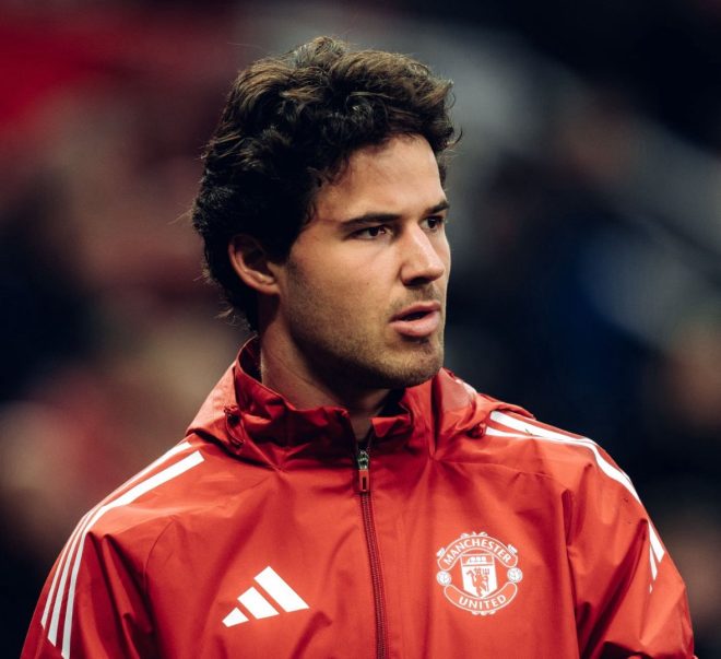 Is Senne Lammens the Savior Manchester United Needs? — Manchester United goalkeeper news, Senne Lammens debut 2025, Deadline Day transfers Manchester United